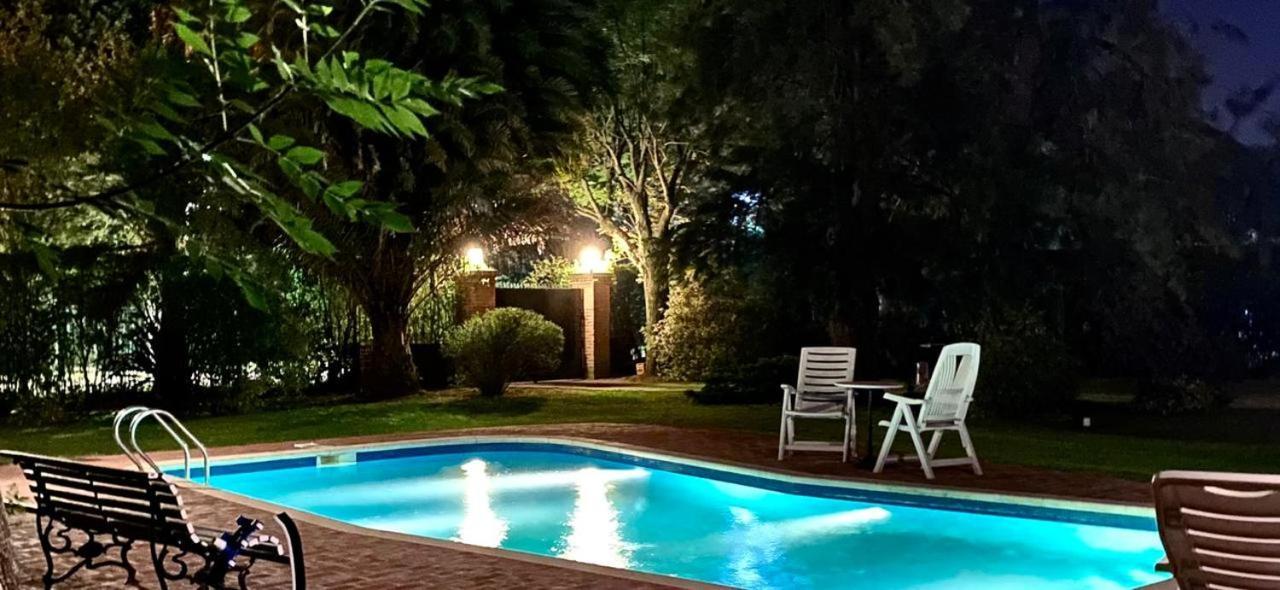 Ruda Lodge Exclusive Bed & Breakfast General Rodríguez Kültér fotó